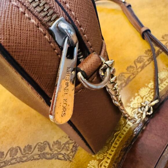 Michael Kors Jet Set East West Shoulder Crossbody Leather Bag Beown Luggage - Picture 10 of 14